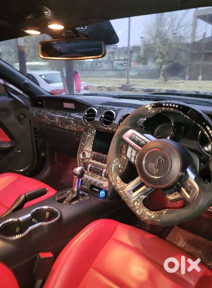 Ford Mustang V8, 2019, Petrol