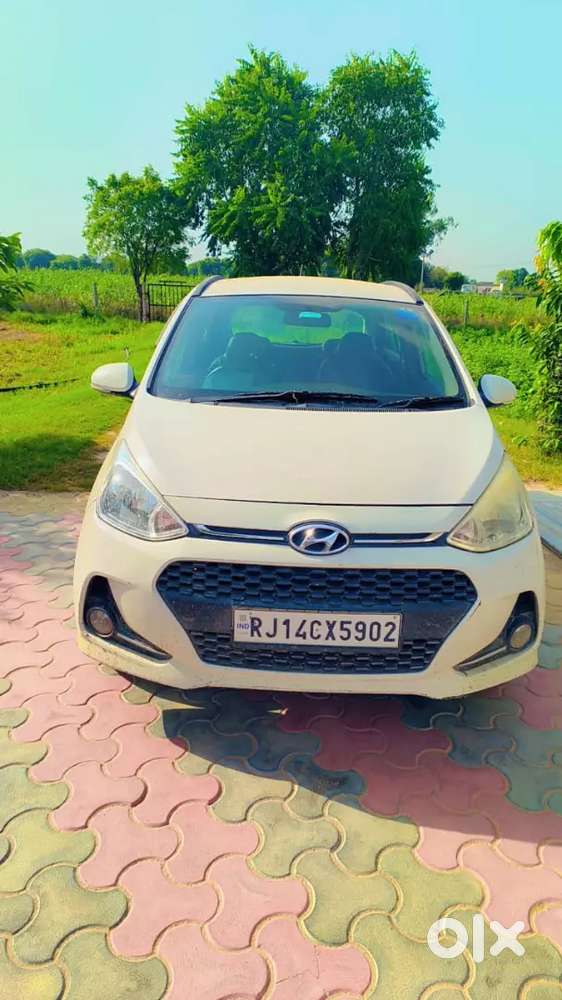 Hyundai I10 Sportz Petrol Manual 2014