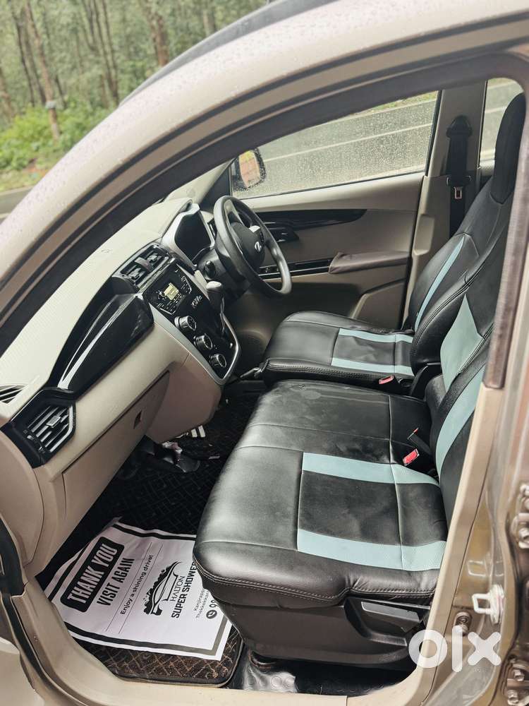 Mahindra Kuv 100 2016-2017 Mfalcon G80 K6 Plus, 2016, Petrol