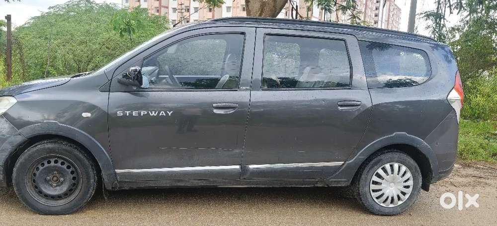 Renault Lodgy 2017 Diesel Manual Car