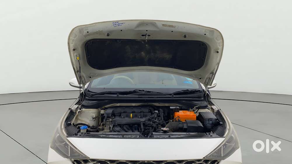 Hyundai Verna 1.5 Sx Vtvt, 2022, Petrol