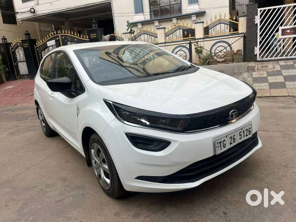 Tata Altroz 1.2 Xm Plus, 2024, Petrol
