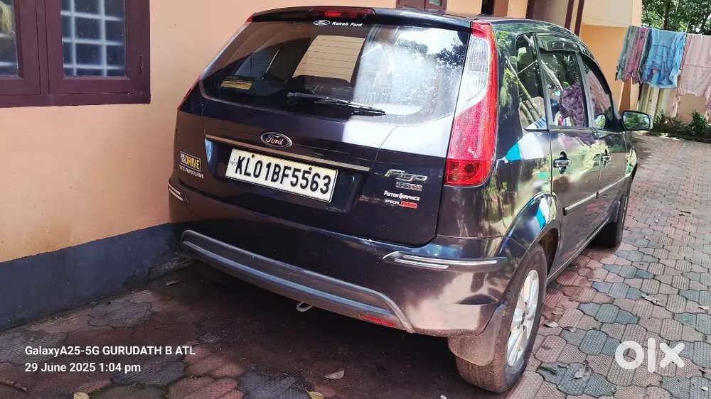 Ford Figo Titanium 2012 Diesel