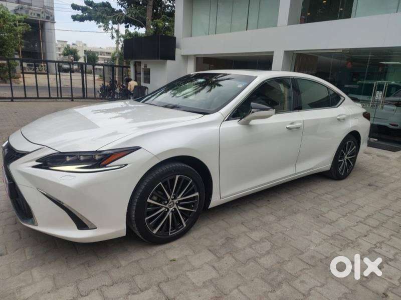 Lexus Es 300h, 2023, Petrol