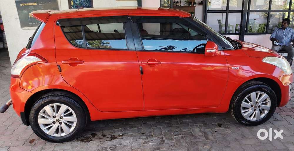 Maruti Suzuki Swift Zdi Plus, 2016, Diesel