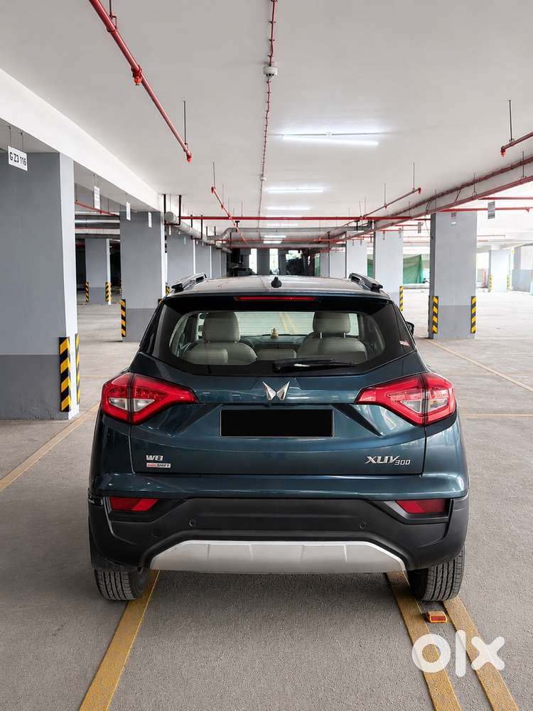 Xuv 300 Top Model Automatic  Petrol Female Driven  Single Owner
