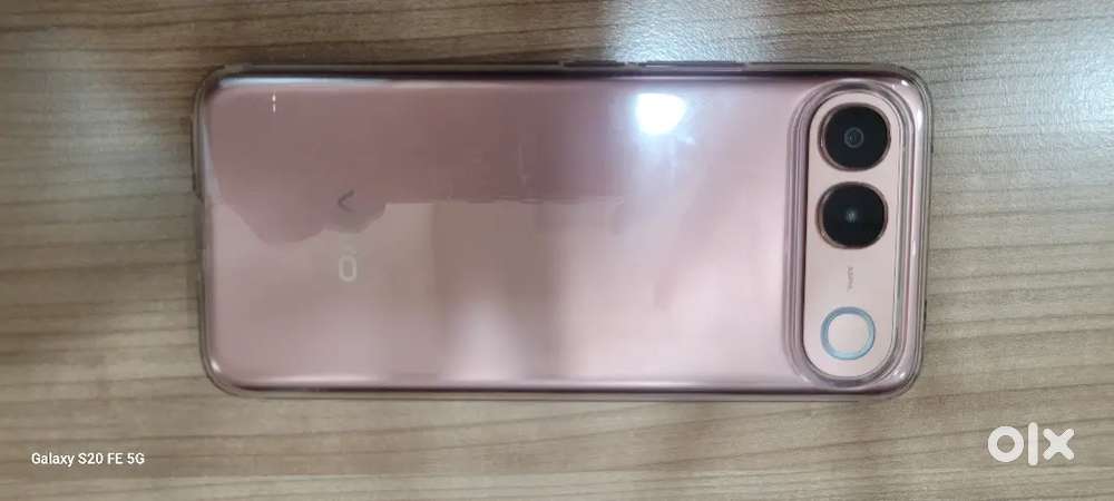 4 days old phone only Vivo S2 newly launched