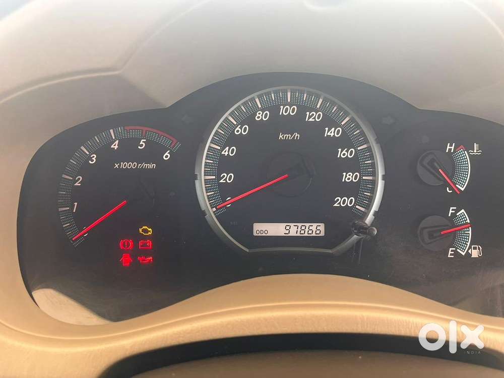 Toyota Innova 2.5v  Army Officer Owned L Original Condition