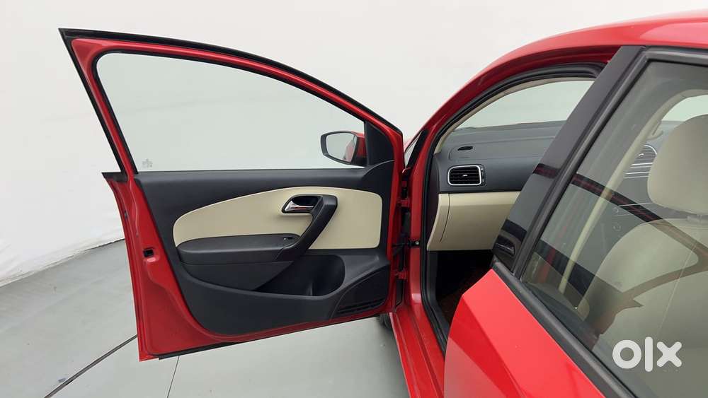 Skoda Rapid 1.6 Mpi At Style, 2017, Petrol