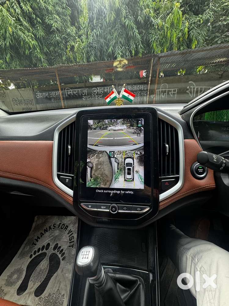 Mg Hector Plus 2022