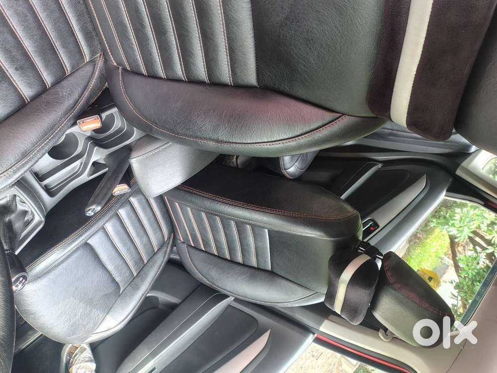 Maruti Suzuki Vitara Brezza 2017 Diesel Top Variant Well Maintained