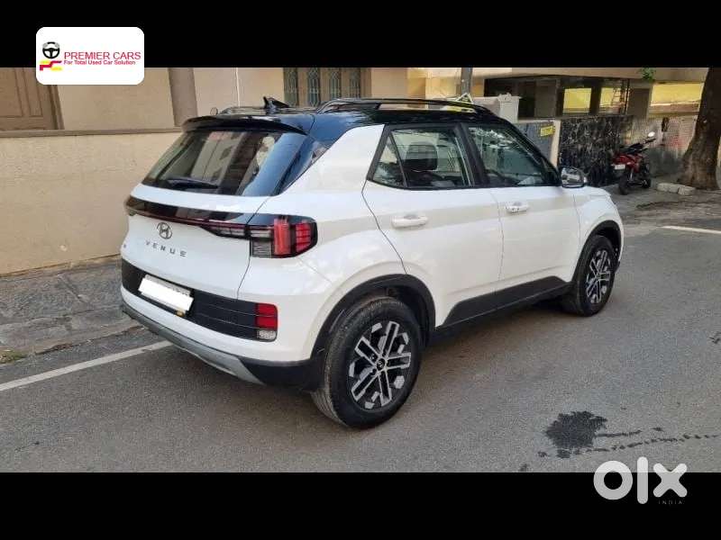 Hyundai Venue [2022-ongoing] 1.5 Crdi Sx, 2023, Diesel