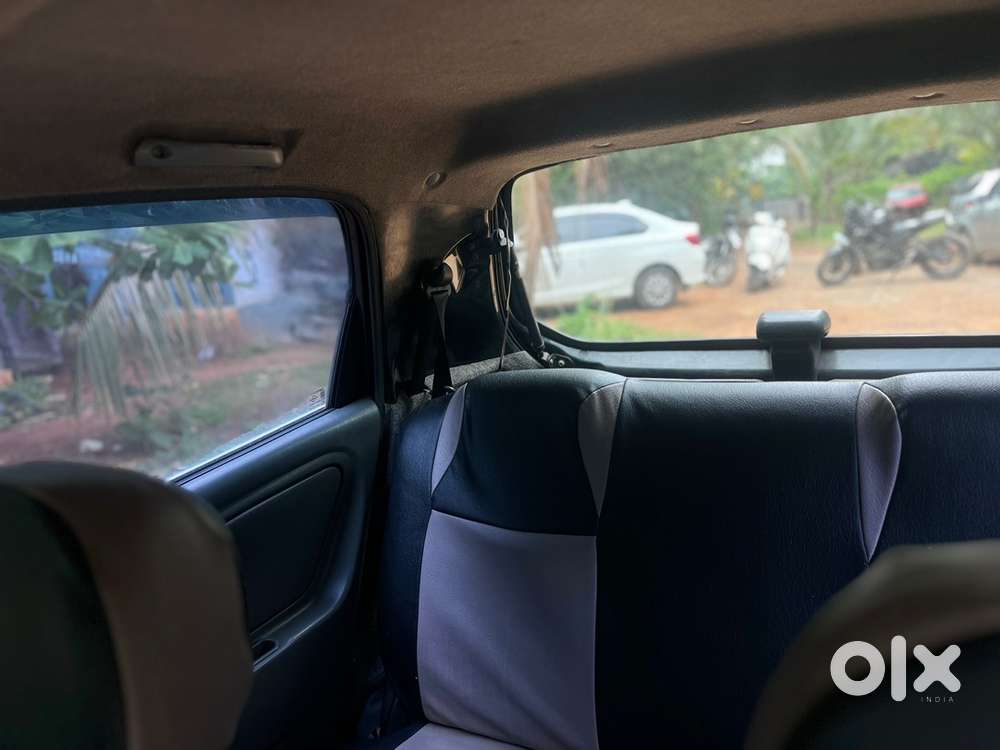 Maruti Suzuki Swift 2012