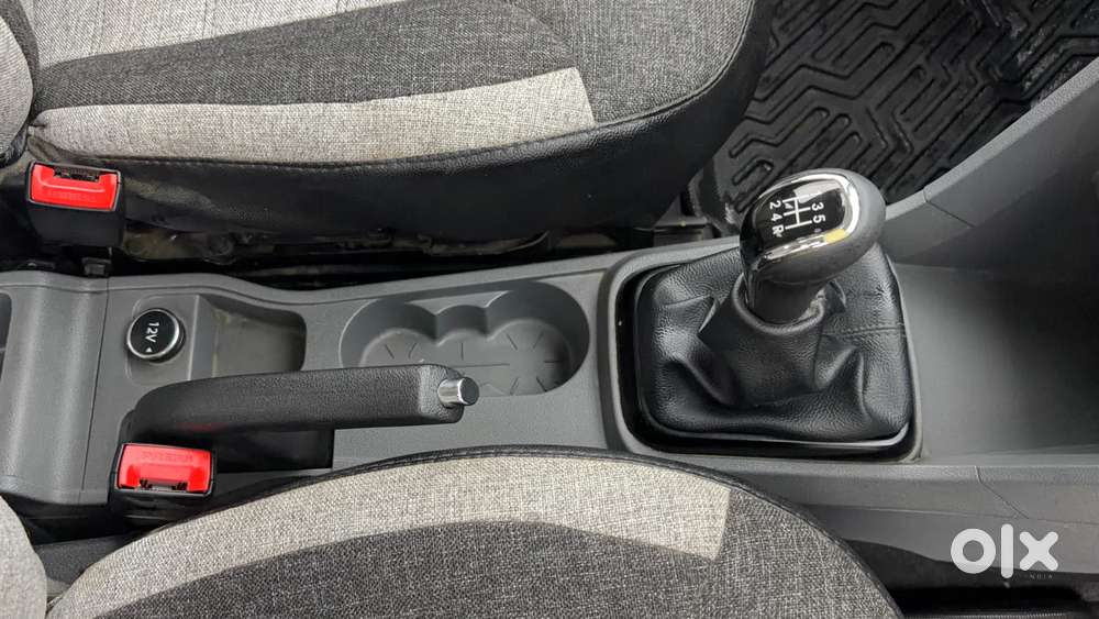 Tata Tigor 1.2 Revotron Xt, 2017, Petrol