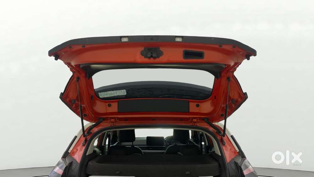 Tata Nexon Creative Plus 1.2 Revotron Petrol 6 Amt Dt, 2024, Petrol