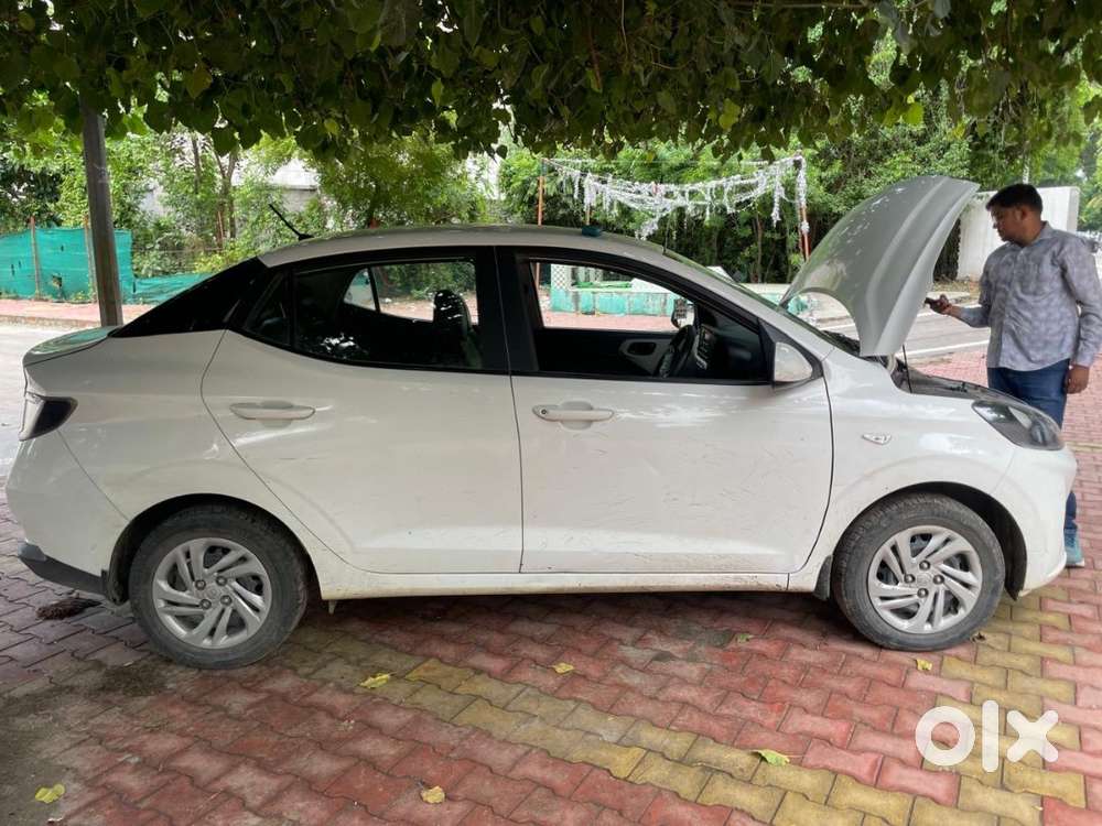 Hyundai Aura 2020 Petrol 26800 Km Driven