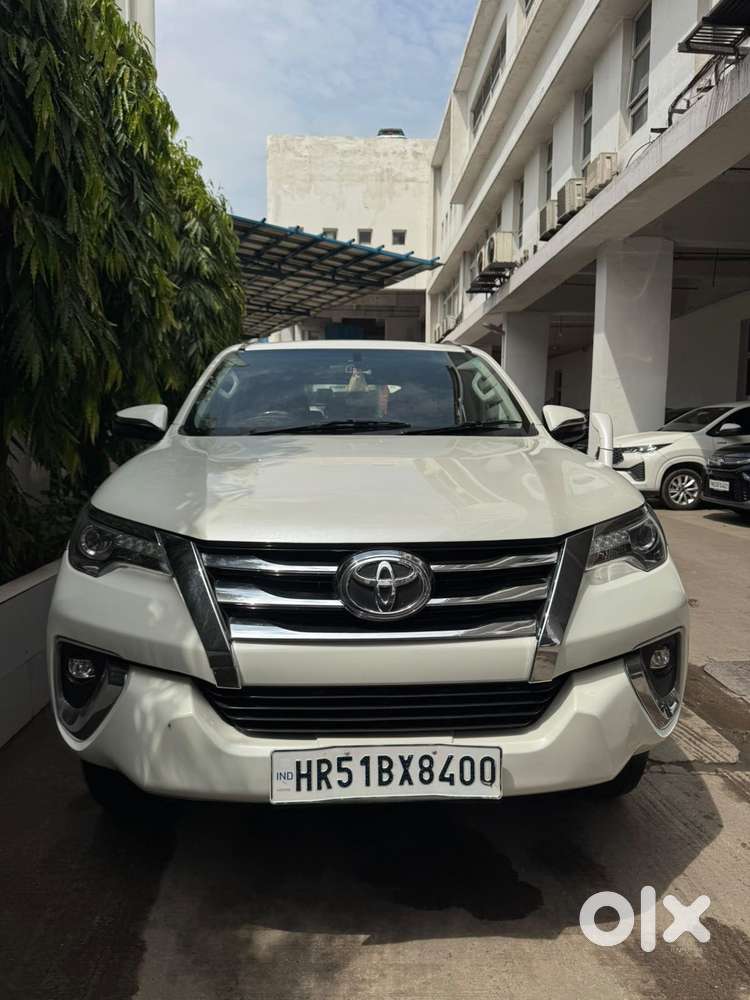 Toyota Fortuner 4x2 At 2.8 Diesel, 2019, Diesel