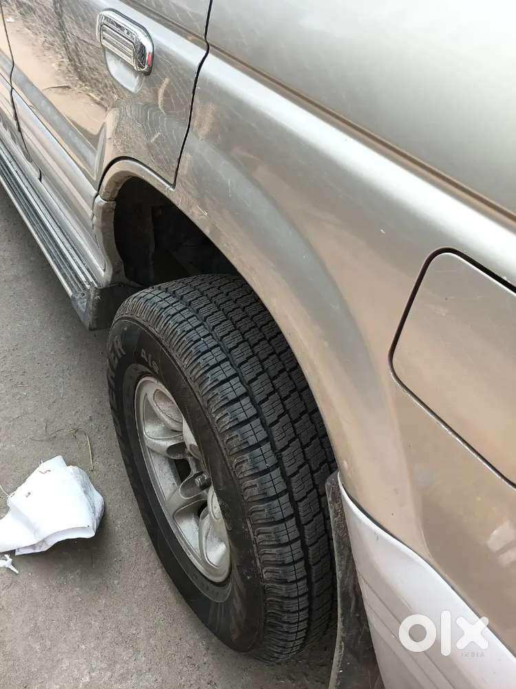 Mitsubishi Pajero 2007 Diesel 350000 Km Driven