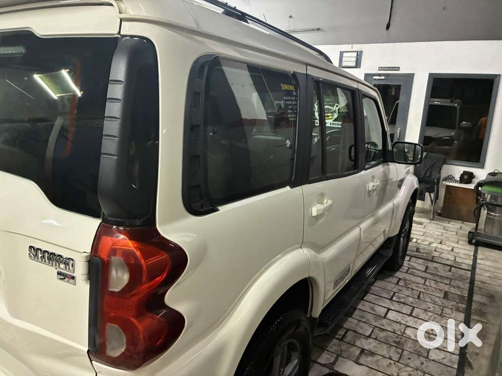 Mahindra Scorpio Classic 2018