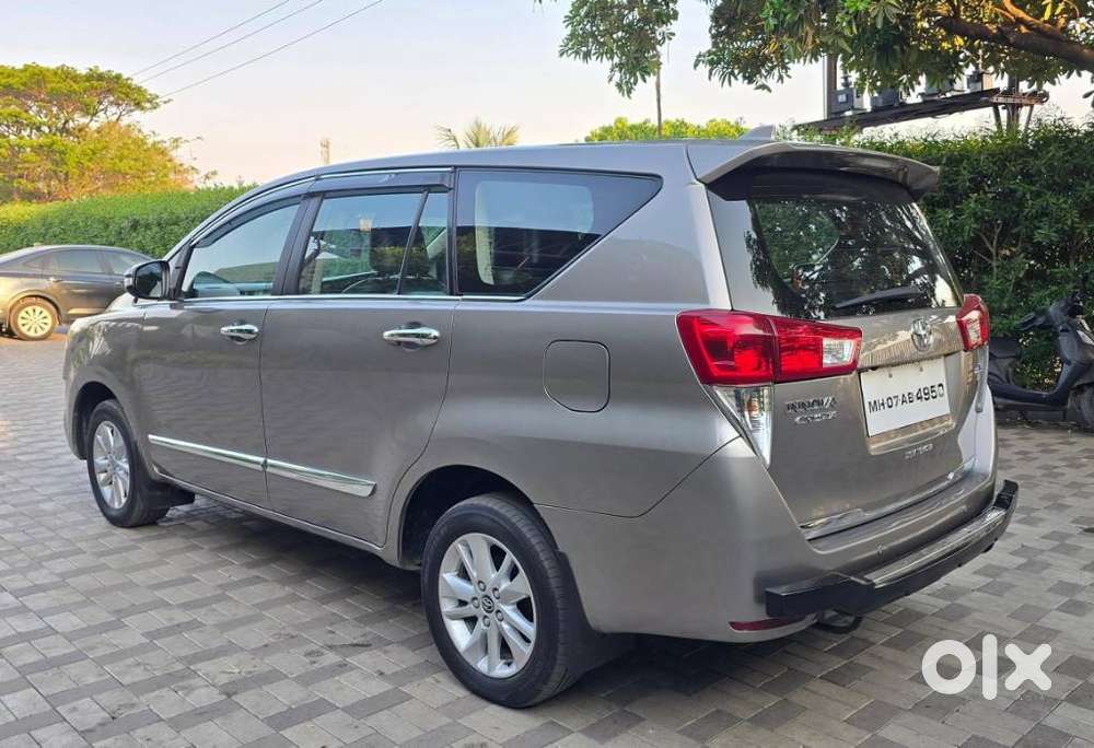Toyota Innova Crysta 2.8 Gx At, 2016, Diesel