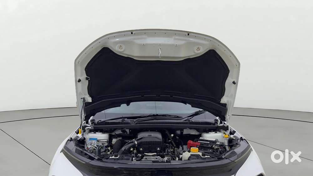 Tata Curvv Pure Plus S 1.2 Revotron Petrol 6mt, 2025, Petrol