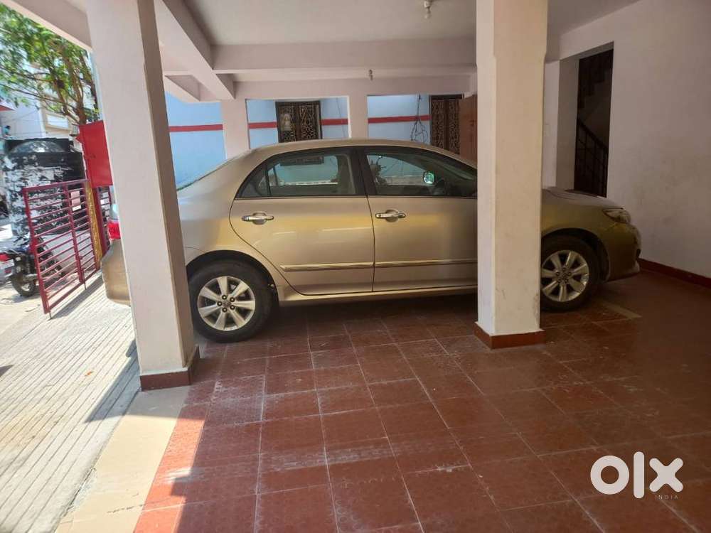 2009 Model Toyota Corolla Altis, Petrol