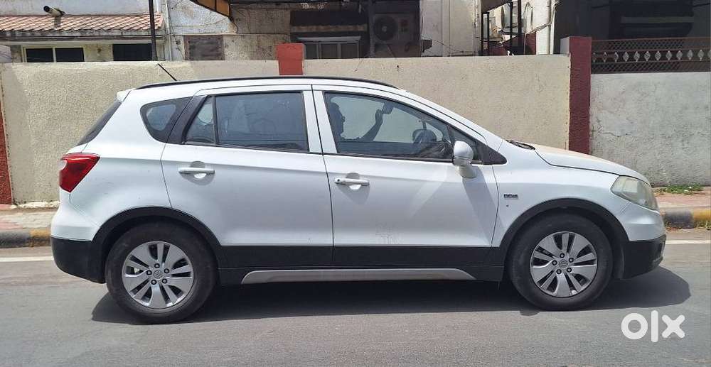 Maruti Suzuki S Cross Zeta Shvs, 2015, Diesel
