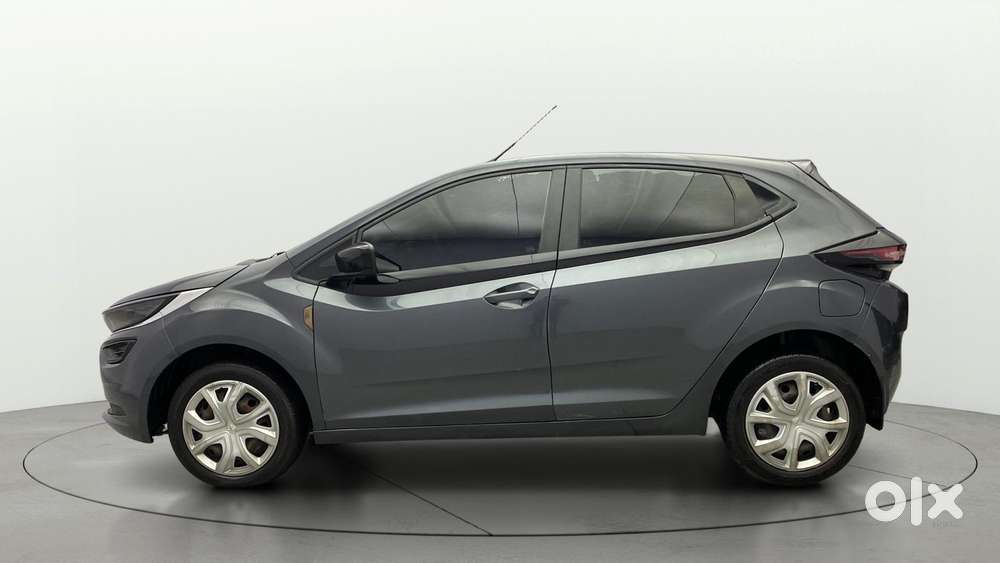 Tata Altroz 1.2 Xm Plus, 2022, Petrol