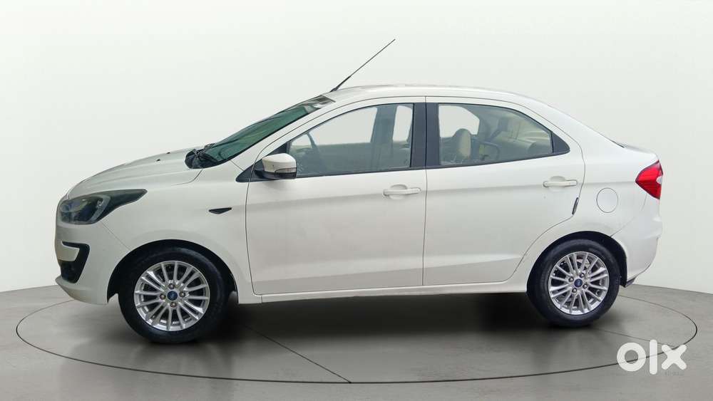 Ford Figo Aspire Titanium, 2021, Petrol