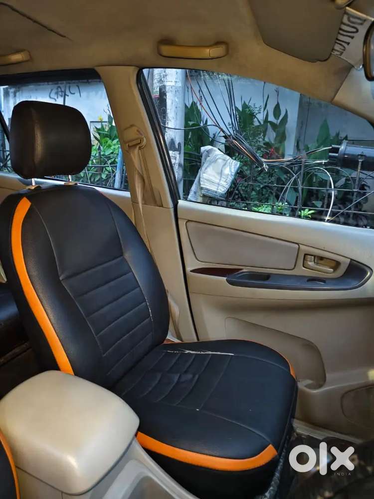 Toyota Innova 2.5 Gx 2010