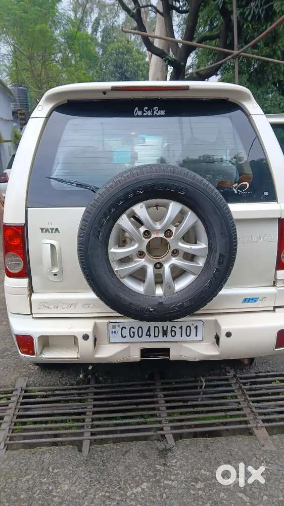 Tata Safari Gx Dicor 2011