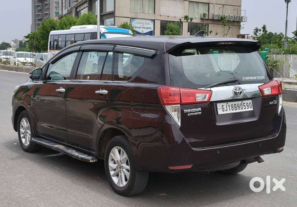 Toyota Innova Crysta 2.4 Vx Mt, 2017, Diesel