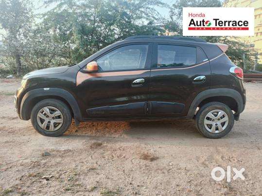 Renault Kwid 1.0 Rxt 02 Anniversary Edition, 2017, Petrol