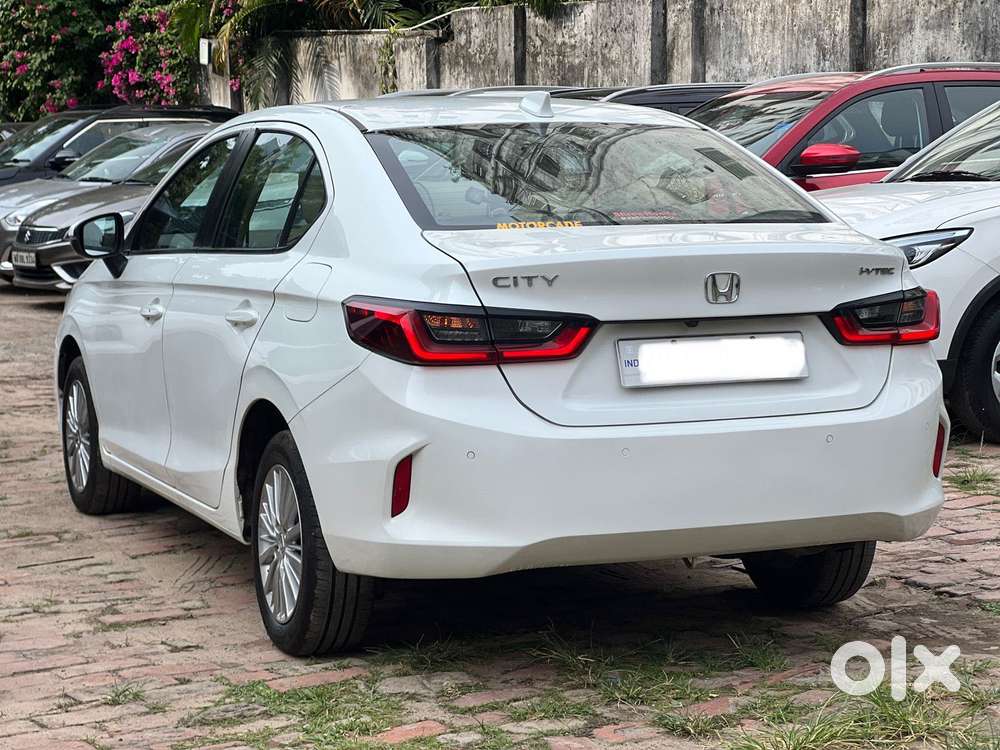 Honda City 1.5 V 5th Gen I-vtec Mt, 2022, Petrol