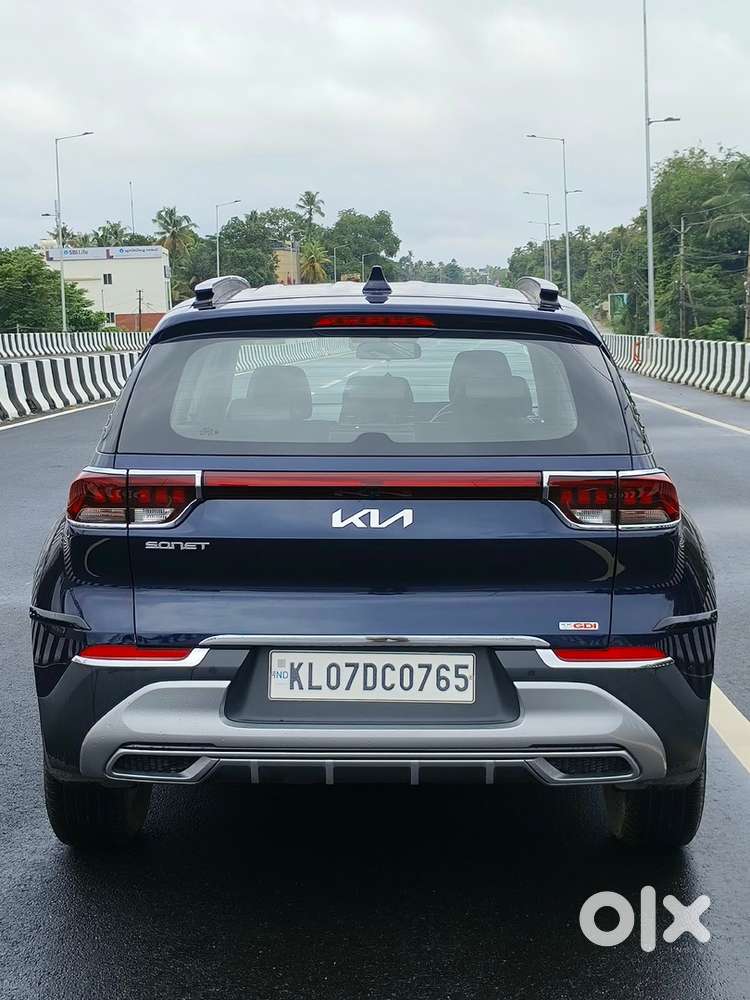 Kia Sonet 2023 Petrol Well Maintained