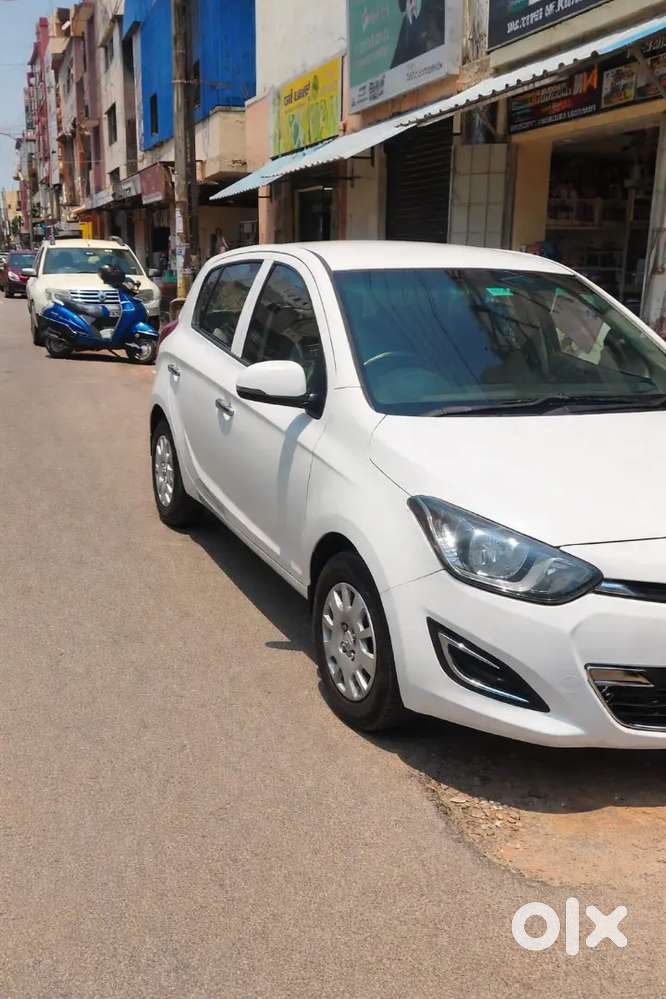 Hyundai New I20 2012