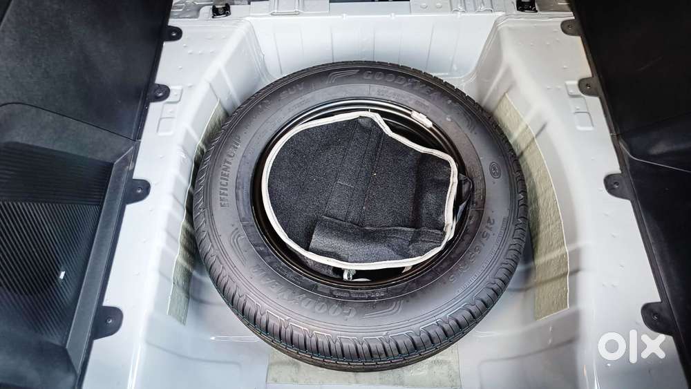 Tata Curvv Accomplished Plus A 1.2 Hyperion Gdi Petrol 6mt, 2025, Pe..