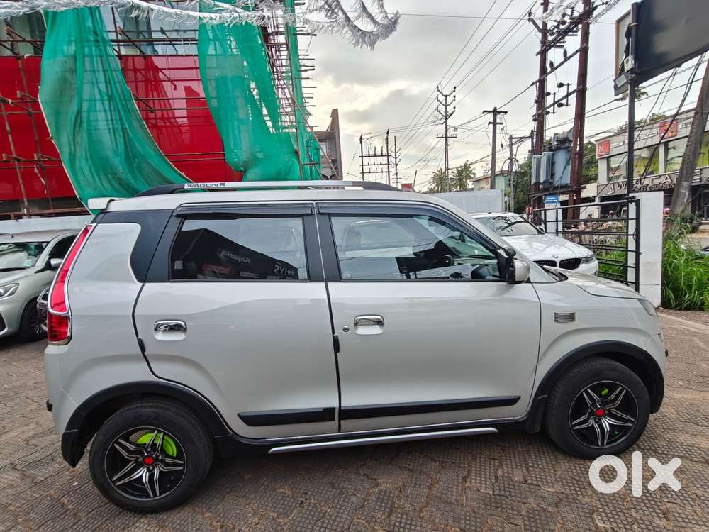 Maruti Suzuki Wagon R Zxi Automatic, 2024, Petrol