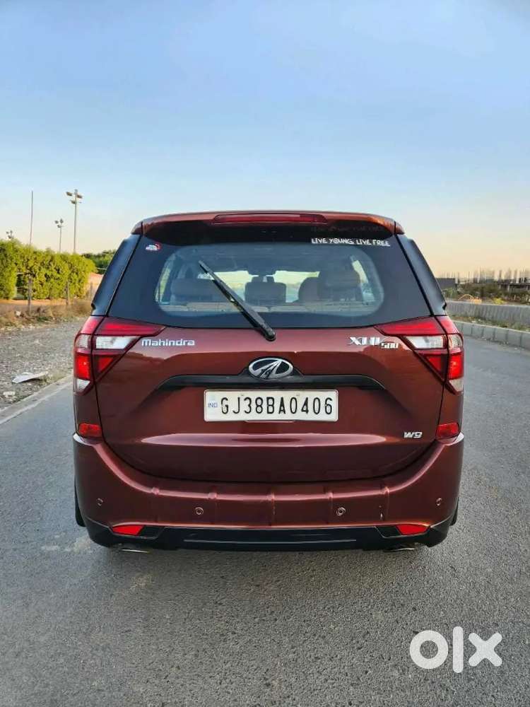 Mahindra Xuv500 2018 Diesel 89285 Km Driven