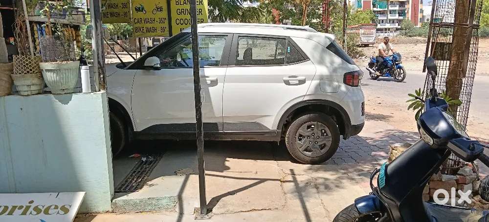 Hyundai Venue S Option