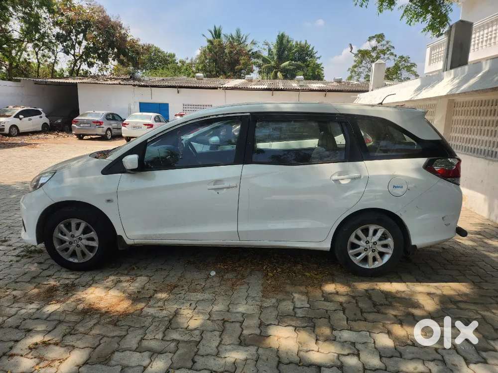 Honda Mobilio 2015 Petrol 122102 Km