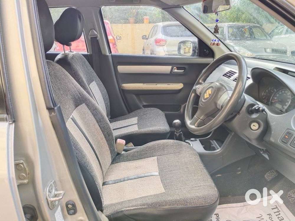 Maruti Suzuki Swift Dzire 1.2 Zxi Bsiv, 2011, Petrol