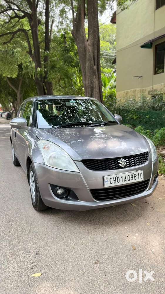 Maruti Suzuki Swift Amt Vvt Vxi, 2012, Petrol