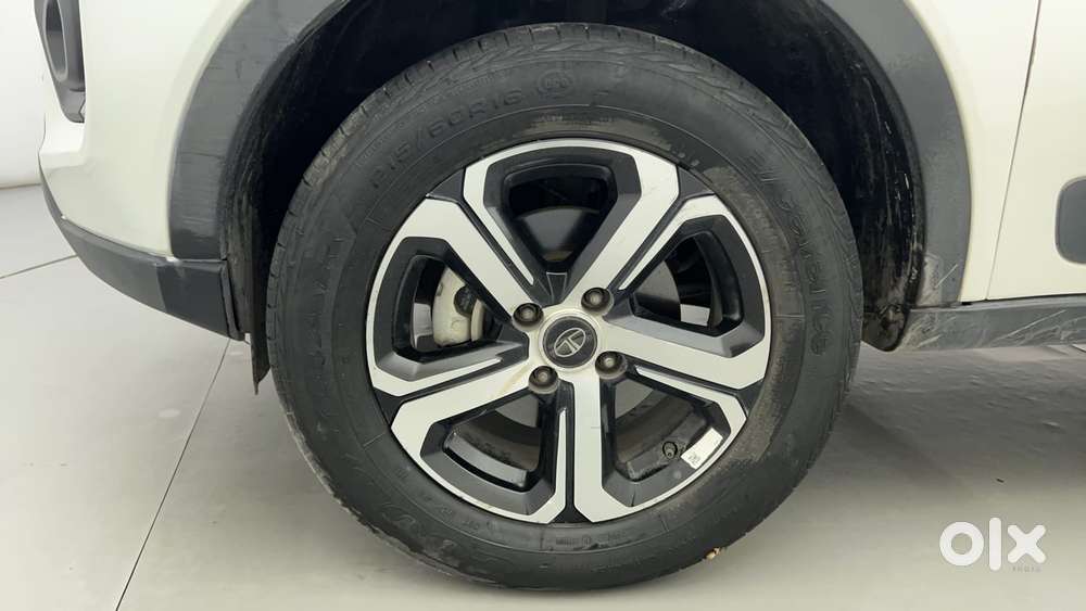 Tata Nexon 1.2 Revotron Xz Plus, 2023, Petrol