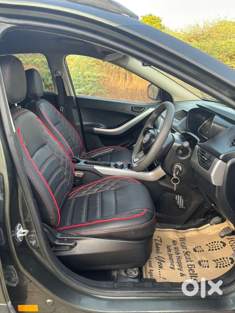 Tata Nexon Xm Petrol 2020