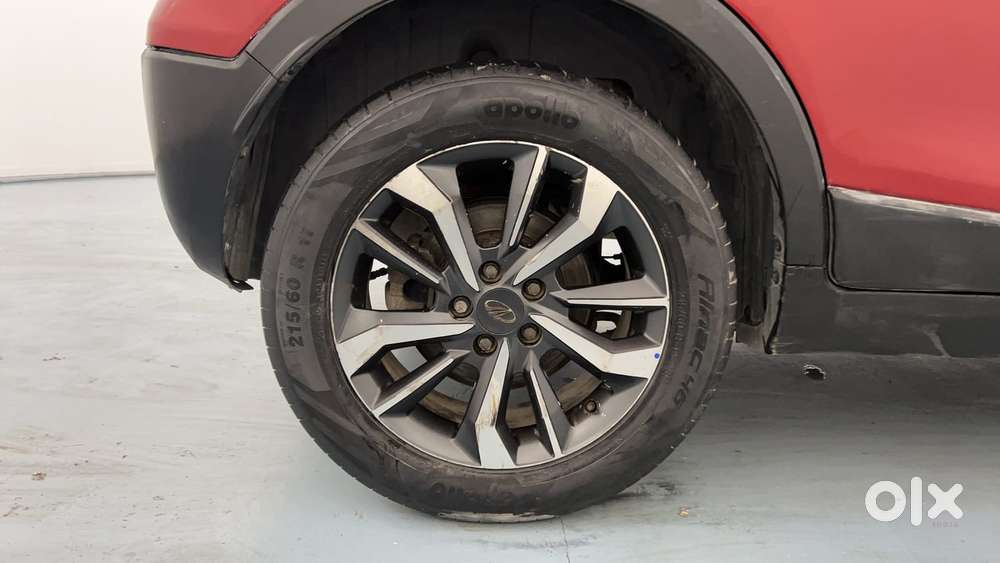 Mahindra Xuv300 W8 (o) 1.5 Diesel Amt Dual Tone, 2019, Diesel