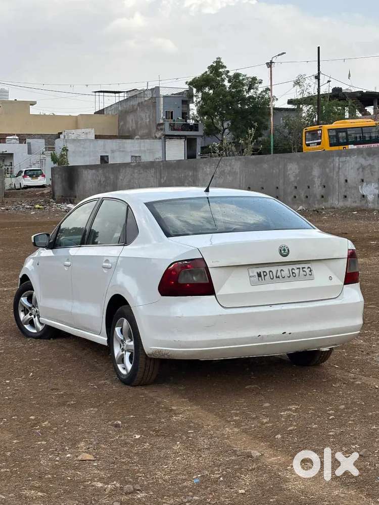 Skoda Rapid 
Model 2012 
Both Key Available 
Insurance Valid