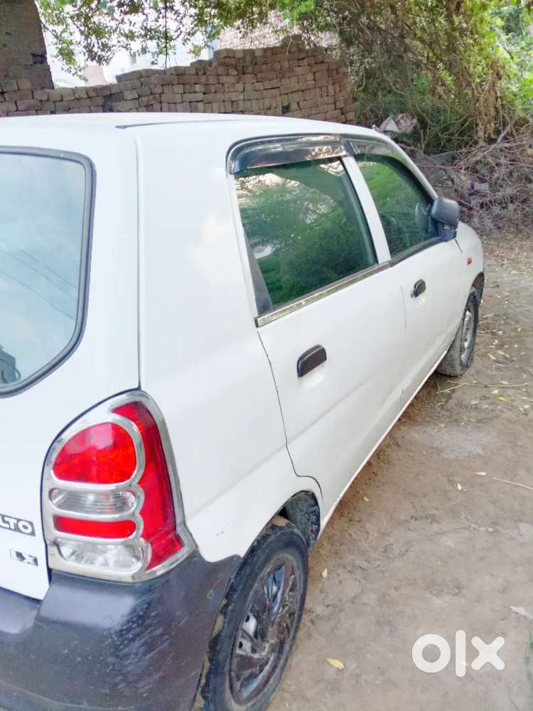 Maruti Suzuki Alto 2011 Petrol Green Lx