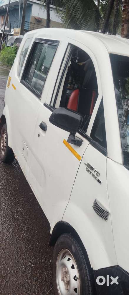 Mahindra Armada, 2018
