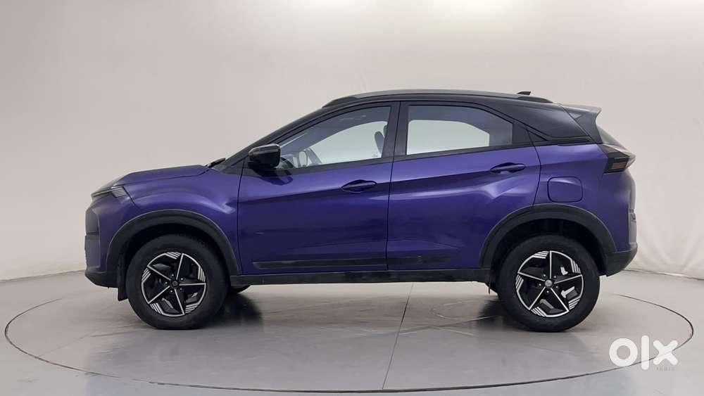 Tata Nexon Fearless Plus S Purple 1.2 Revotron Petrol 7dca Dual Tone..